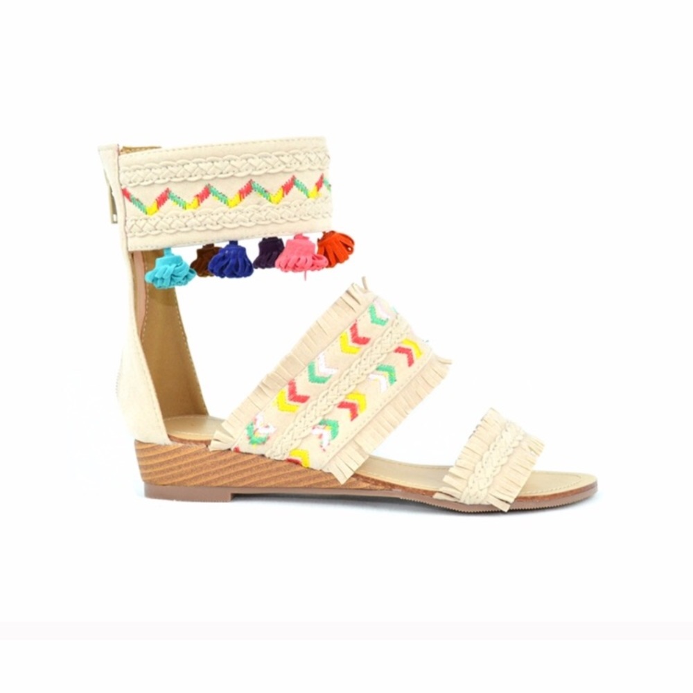 NIB Sandals